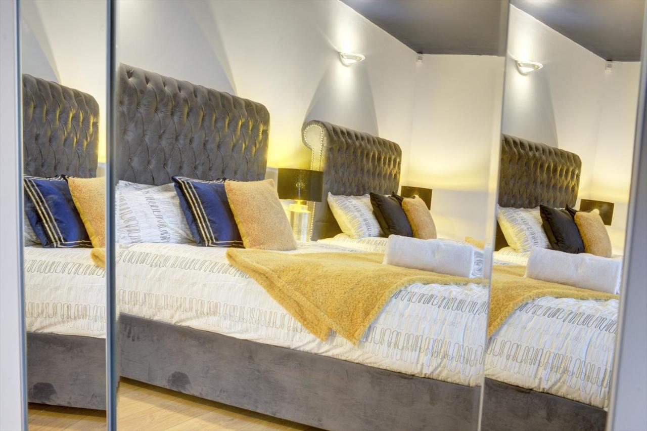 City Centre, 2 Bedroom, Secured Parking, 3 King Bed, Wifi Sleep 6 Guest Comfortable On Three King Size Beds, Jewellery Quarter , Birmingham City Centre , Allocated Secured Parking Zewnętrze zdjęcie