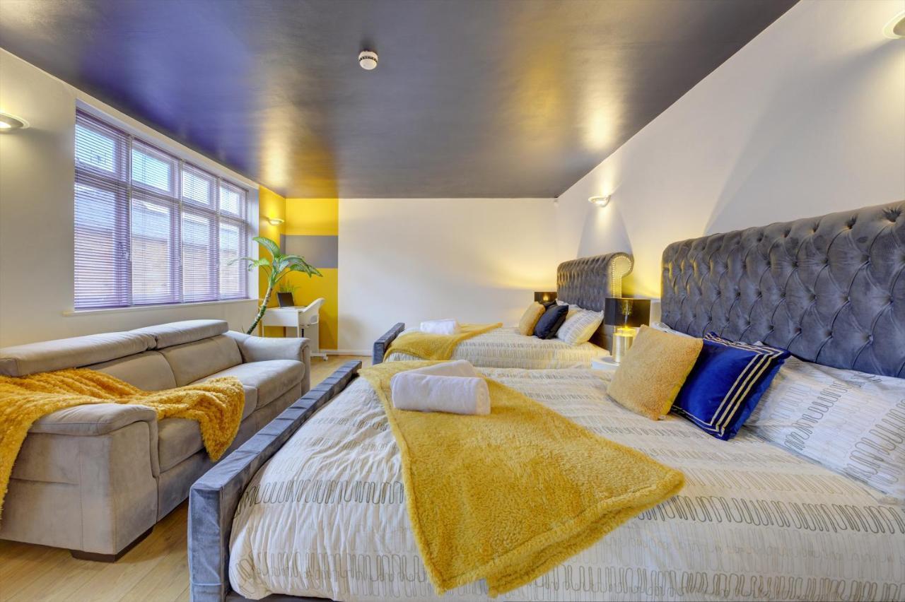 City Centre, 2 Bedroom, Secured Parking, 3 King Bed, Wifi Sleep 6 Guest Comfortable On Three King Size Beds, Jewellery Quarter , Birmingham City Centre , Allocated Secured Parking Zewnętrze zdjęcie
