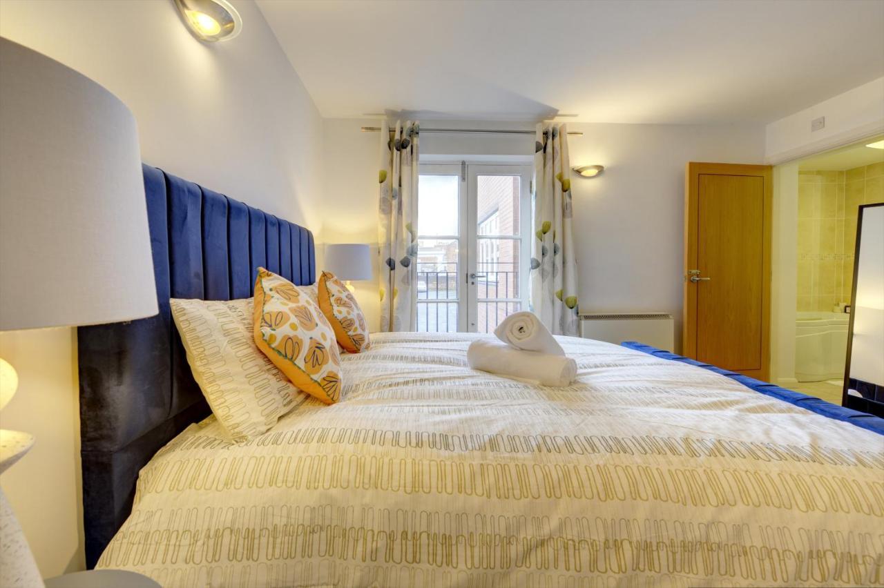 City Centre, 2 Bedroom, Secured Parking, 3 King Bed, Wifi Sleep 6 Guest Comfortable On Three King Size Beds, Jewellery Quarter , Birmingham City Centre , Allocated Secured Parking Zewnętrze zdjęcie