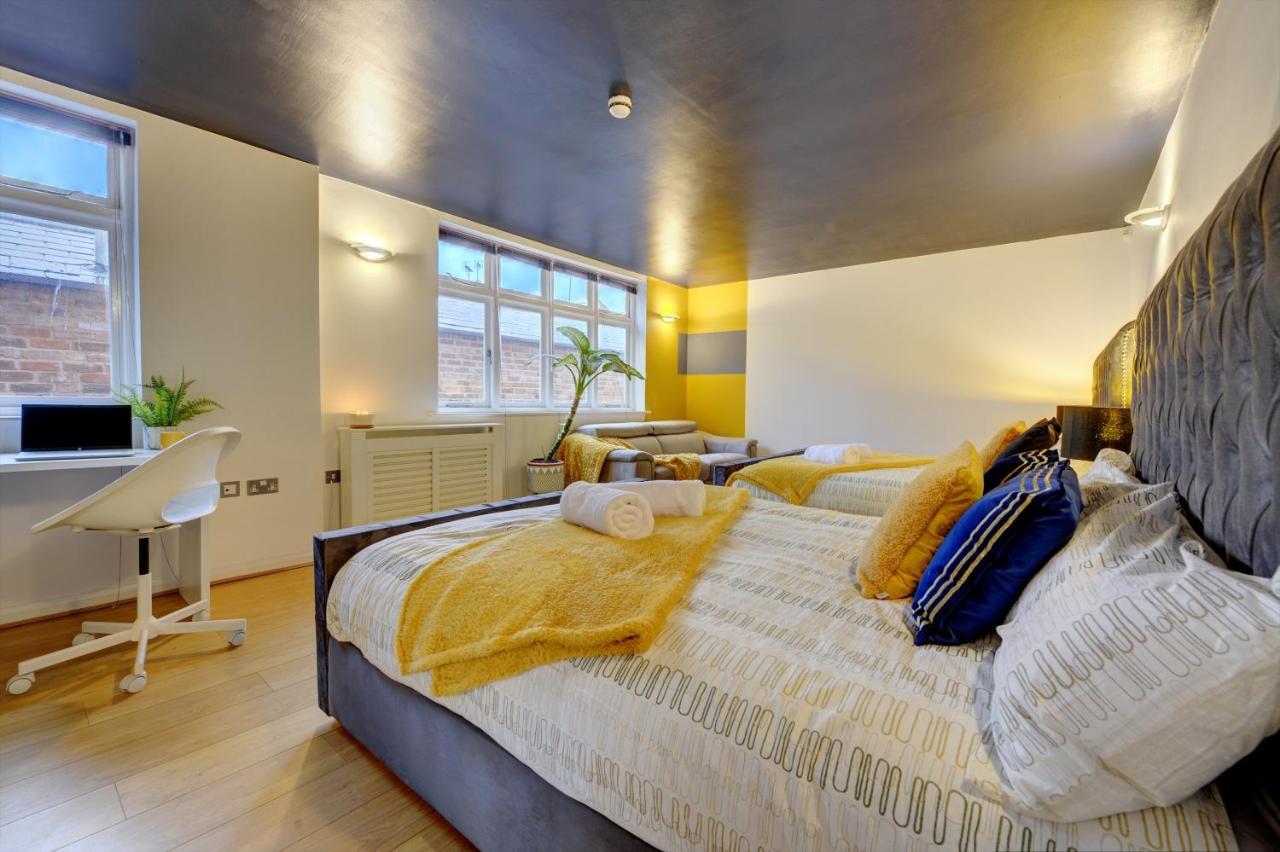City Centre, 2 Bedroom, Secured Parking, 3 King Bed, Wifi Sleep 6 Guest Comfortable On Three King Size Beds, Jewellery Quarter , Birmingham City Centre , Allocated Secured Parking Zewnętrze zdjęcie