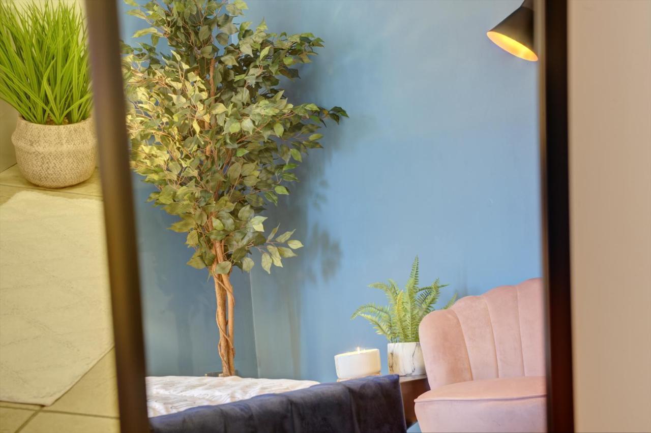 City Centre, 2 Bedroom, Secured Parking, 3 King Bed, Wifi Sleep 6 Guest Comfortable On Three King Size Beds, Jewellery Quarter , Birmingham City Centre , Allocated Secured Parking Zewnętrze zdjęcie