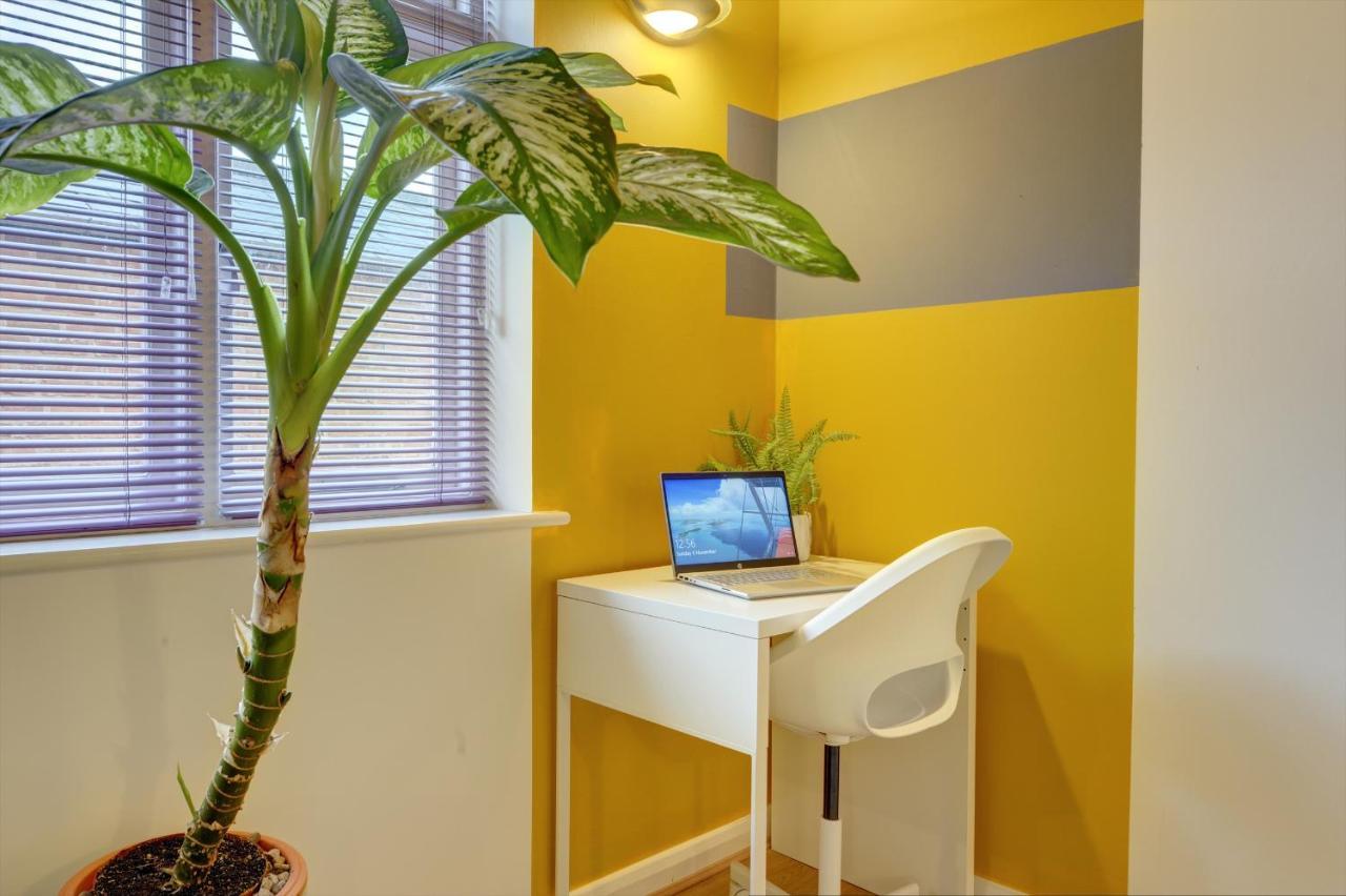 City Centre, 2 Bedroom, Secured Parking, 3 King Bed, Wifi Sleep 6 Guest Comfortable On Three King Size Beds, Jewellery Quarter , Birmingham City Centre , Allocated Secured Parking Zewnętrze zdjęcie